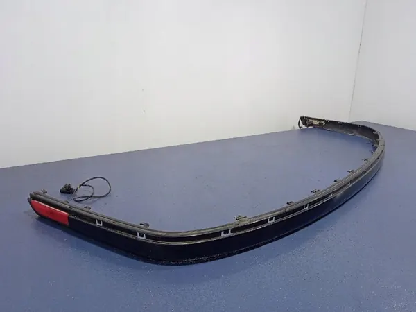 VW Passat B5 FL Sedan Takapuskuri Trim USA L041 image 2