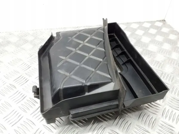 Carcasa filtro cabina OEM 8E1819441B para Seat Exeo image 4