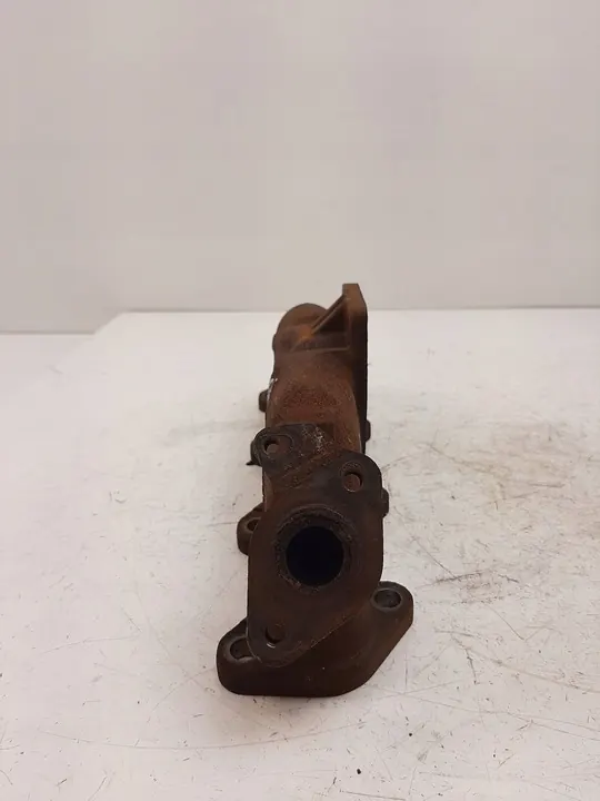 Coletor de escape Nissan NV400 2015 OEM 8200868133 image 4