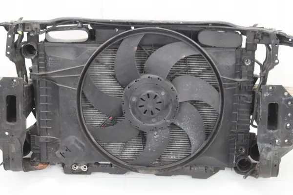 Begagnad framrems OEM 360212304 Mercedes W204 image 4