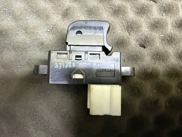 Fensterschalter Vorne Rechts Nissan Micra image 4