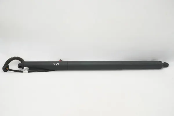Vérin de coffre VW Passat B8 OEM 3G9827851A image 2