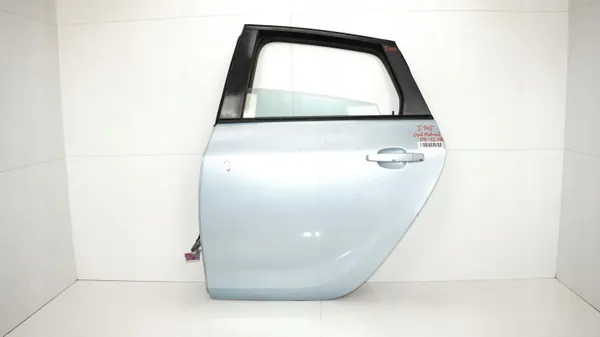 Puerta trasera izquierda OEM 371117661 para Opel Astra J 09-12 image 2