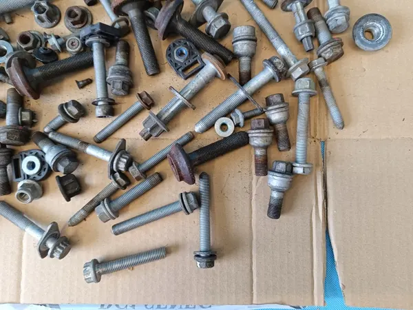 OEM ŚRUBY ZAWIESZENIA 8.5kg Pernos Suspensión Audi Q5 II image 3