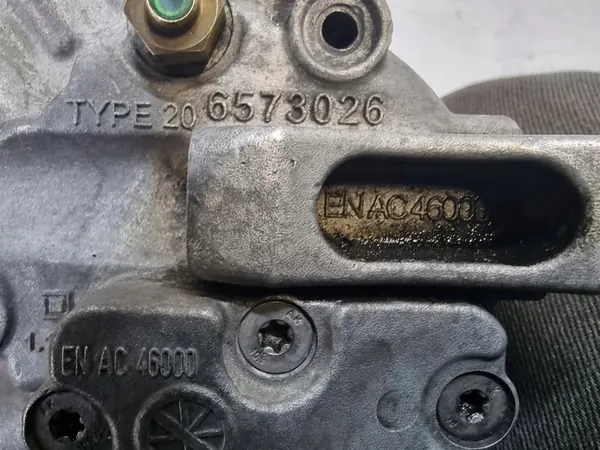 OPEL ASTRA J IV AC-kompressori 13250604 ZG2 image 3