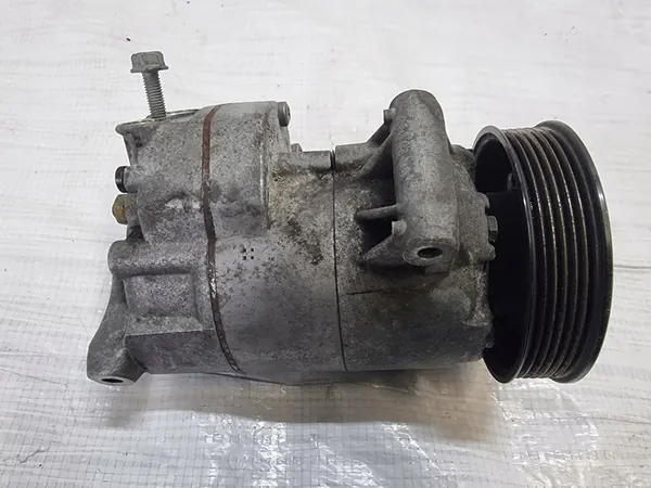 OPEL ASTRA J IV AC-kompressori 13250604 ZG2 image 4