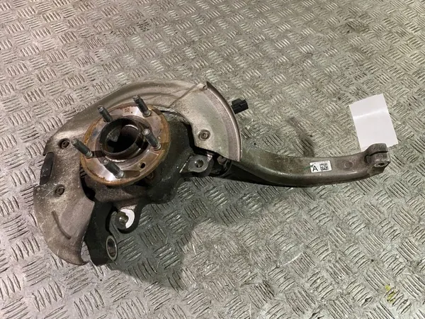 Jaguar XE 2017 Vorderradnabe OEM UTO31895 image 2