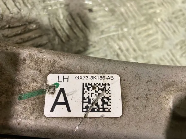 Jaguar XE 2017 Vorderradnabe OEM UTO31895 image 3