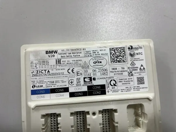 BMW X7 Mukavuusmoduuli OEM 5B3CFC2 Käytetty image 5