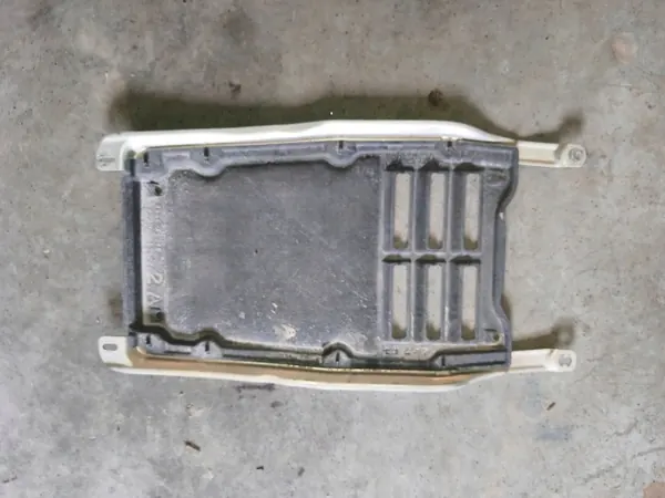 Couvercle de boîte Lexus LS V OEM 5149550010 image 2