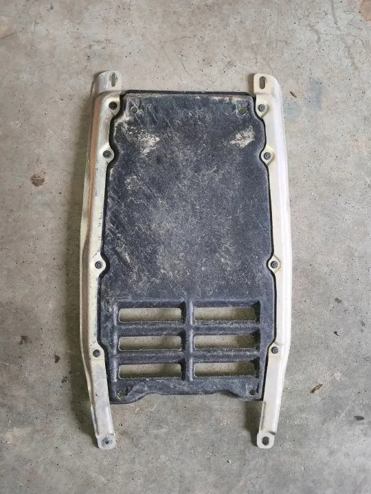 Couvercle de boîte Lexus LS V OEM 5149550010 image 3