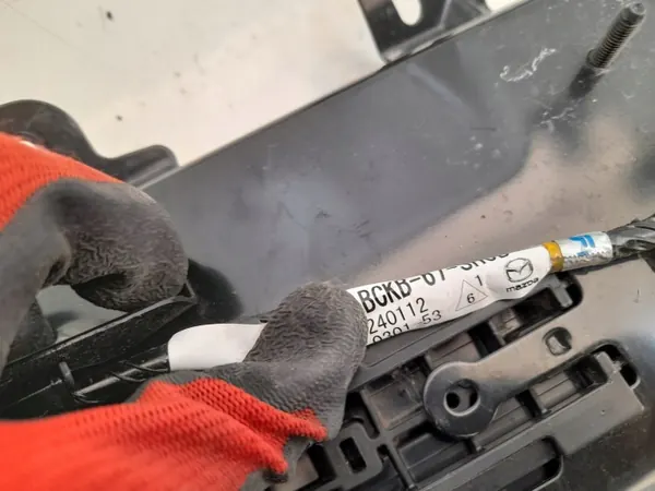 Filtre à charbon Mazda PAF2 pour Mazda 3 IV 2019- image 7