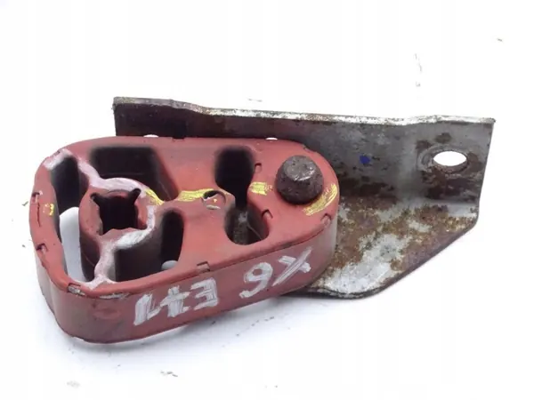 Caoutchouc de fixation échappement OEM 7583940 GBI_BMW A image 2