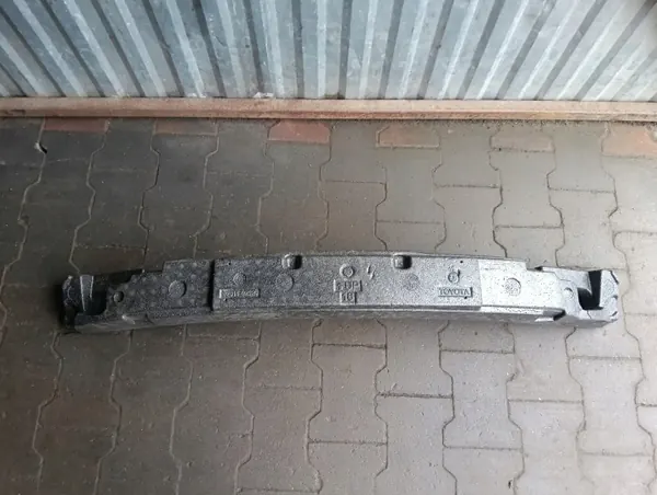 Absorvedor para-choques dianteiro OEM 52611-02520 Toyota image 2