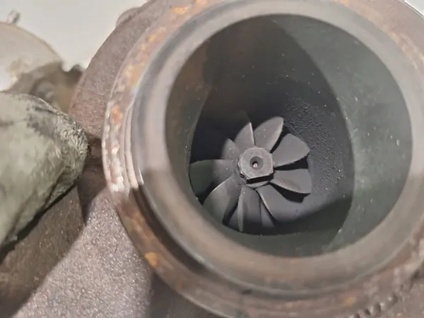 Turbina 25185863 Opel Antara Captiva 2.2 CDTI image 6