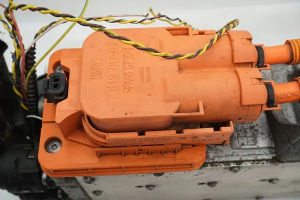 Volante do Motor Conversor BMW i3 OEM 7952921 - Usado image 9