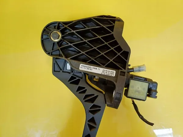Kytkinpoljin OEM DRC98442 VW Golf V Plus 2.0 FSI:lle image 3
