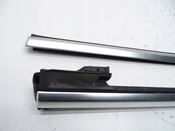 OEM 8F0853764E Kaavinauha Vasen/Oikea Audi A5 image 3