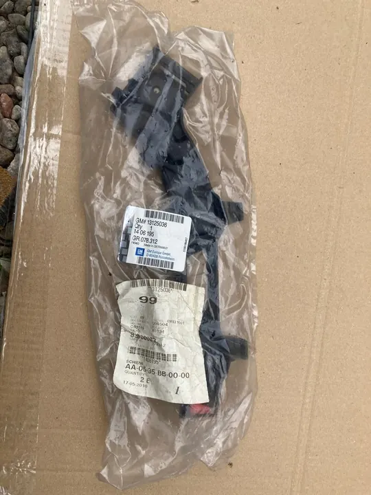 Scivolo paraurti posteriore sinistro Opel Zafira B OEM image 9