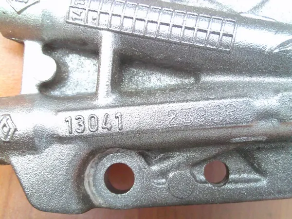 Renault Kamaxelsensor OEM 130412395R & 130415796R image 3