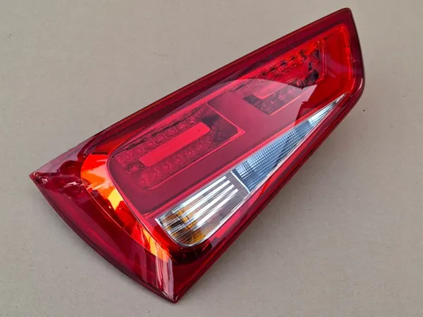 Luz trasera izquierda Audi A1 8X 8X0945093B image 4