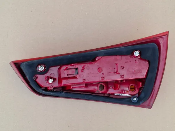 Luz trasera izquierda Audi A1 8X 8X0945093B image 7