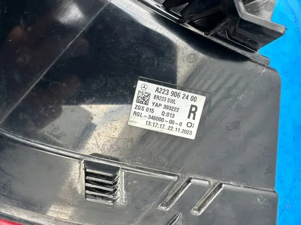 MERCEDES S KLASA W223 ACHTERLICHT RECHTS LED image 5