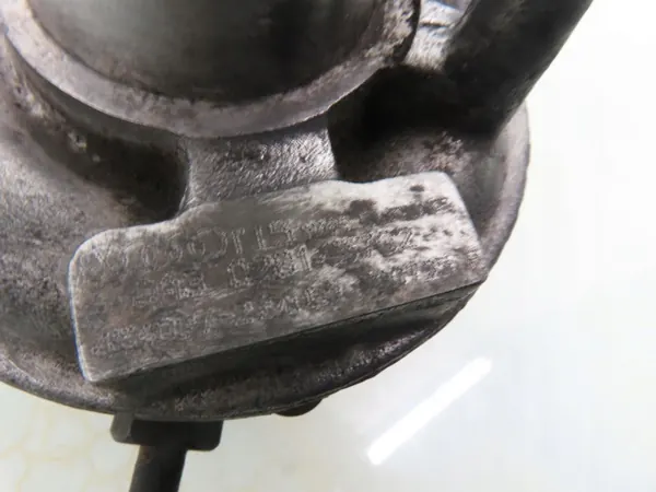 Begagnad Volkswagen OE 028145702 Turbokompressor image 4