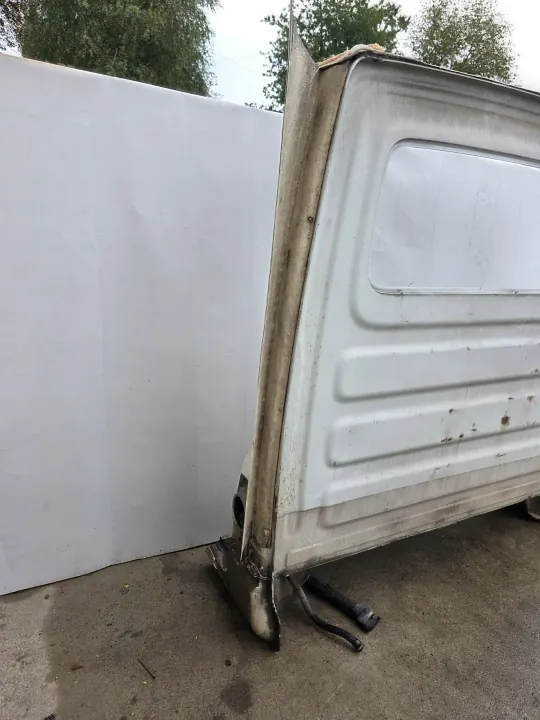Panel divisorio trasero IVECO DAILY 06-14 OEM image 6