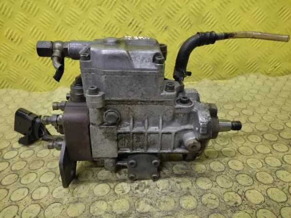 Audi A3 8L 1.9 TDI inspuitpomp OEM 0460404977 image 4