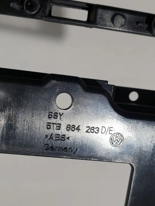 Suporte consola túnel OEM 5TB864263D para VW Touran image 3