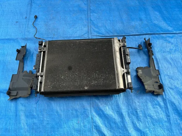 Jäähdytinpuhallin OEM 9809141780 Peugeot 308 T9 Liftille image 2