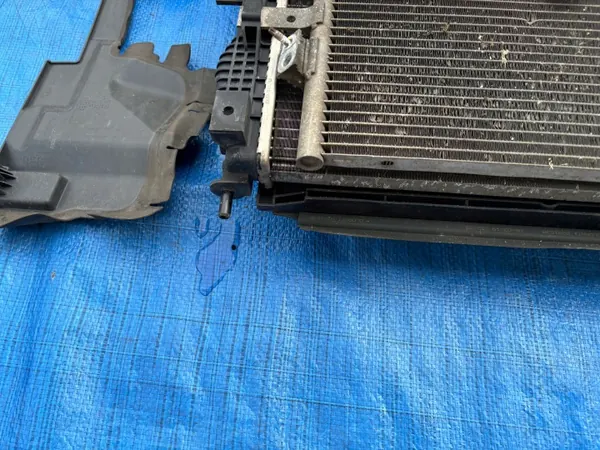 Jäähdytinpuhallin OEM 9809141780 Peugeot 308 T9 Liftille image 3