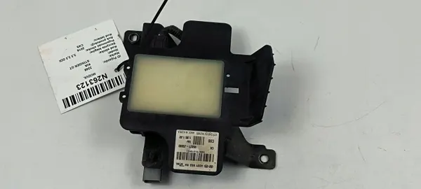 Kia Stinger döda vinkeln sensor OEM 95821-J5000 image 5