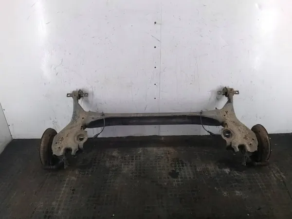 Mitsubishi Colt VI Hinterachsschwinge OEM image 7