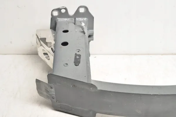 Volvo XC40 Frontstoßstangen-Träger OEM 32377472 image 8