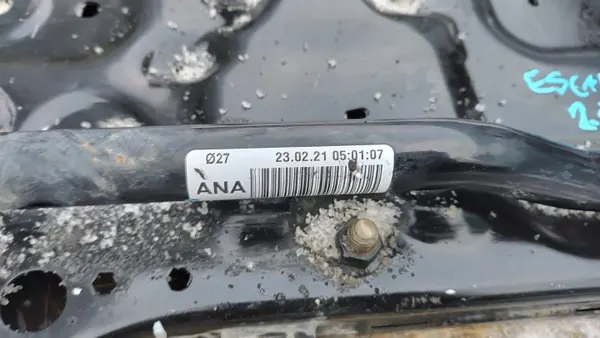 Traverse avant Ford Escape OEM LX61-019A image 4
