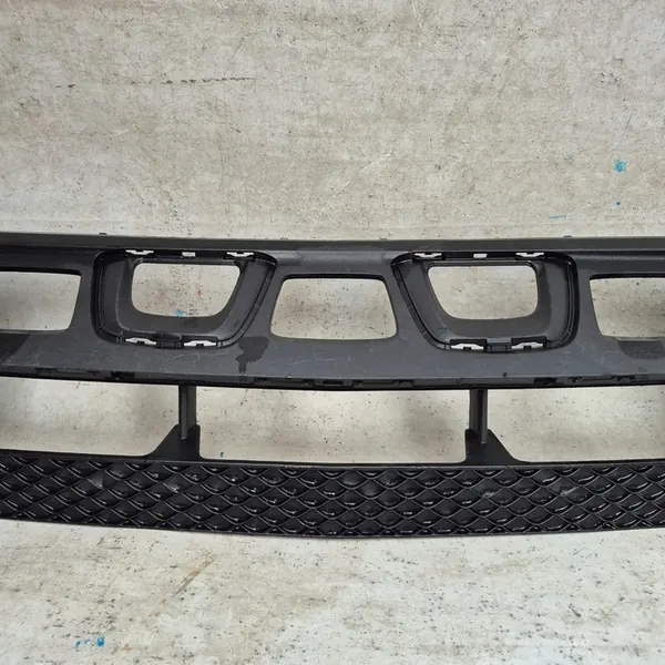 MERCEDES GLC 300 A253 W253 AMG Spoiler Avant A2538852500 image 4