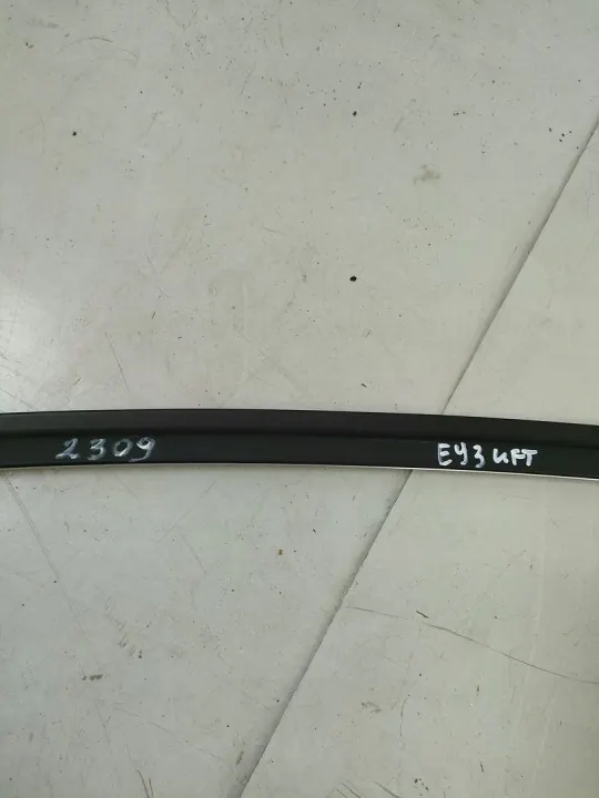BMW E93 Dachdichtung Vorne - Gebrauchtes OEM-Teil image 10