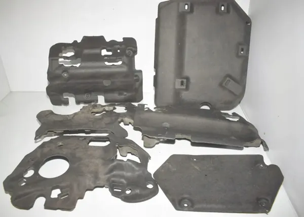 BMW OEM 8744250 ljudisolering för IX3 (G08) image 3