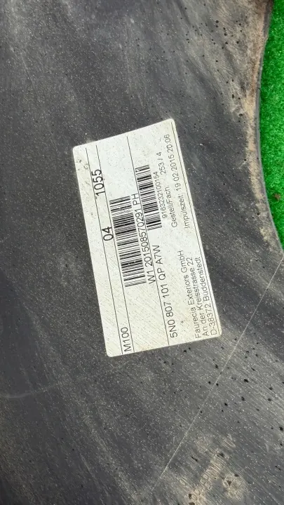 VW Tiguan Cross 5N Framstötskåpslist OEM 5N0807903K image 3