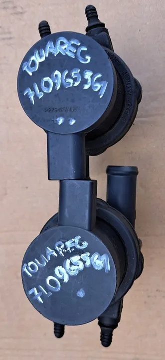 VW Touareg 7L Extra Vattenpump 2.5TDI image 5