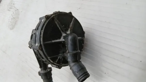 Ilmapumppu OEM POMPA SKODA Skoda Octavia I:lle image 3