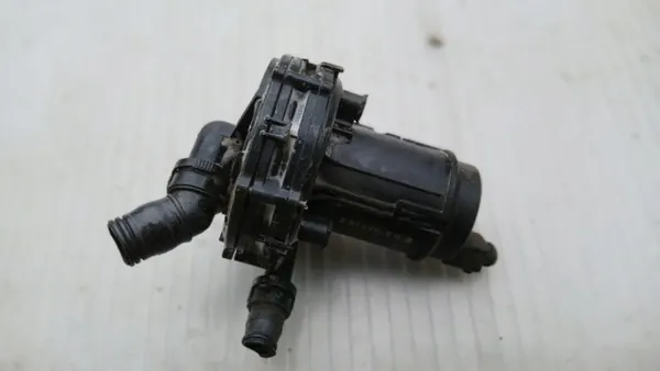 Ilmapumppu OEM POMPA SKODA Skoda Octavia I:lle image 5