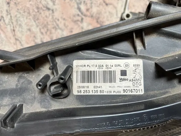 Voorste Rechter Koplamp Peugeot 2008 I Lift 2013-2019 image 6