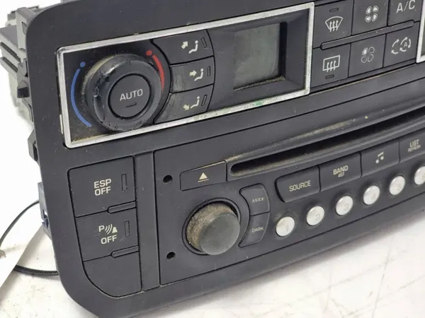 Radio OEM 96715288ZD para Citroen C5 II X7 - Usado image 5