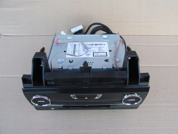 Panel Radio Navegación Maserati Ghibli III OEM 06700310580 image 3
