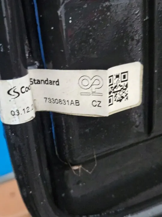 Réservoir pompe AdBlue OEM 237G00280R - Occasion image 7