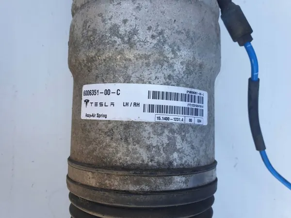 Tesla Model S Etujousi OEM 6006351-00-C image 3