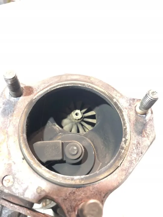 Turboahdin OEM 30650210 Volvo S80 2.9:lle image 4